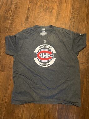 Montreal Canadiens Gray Graphic T-Shirt 2XL like new